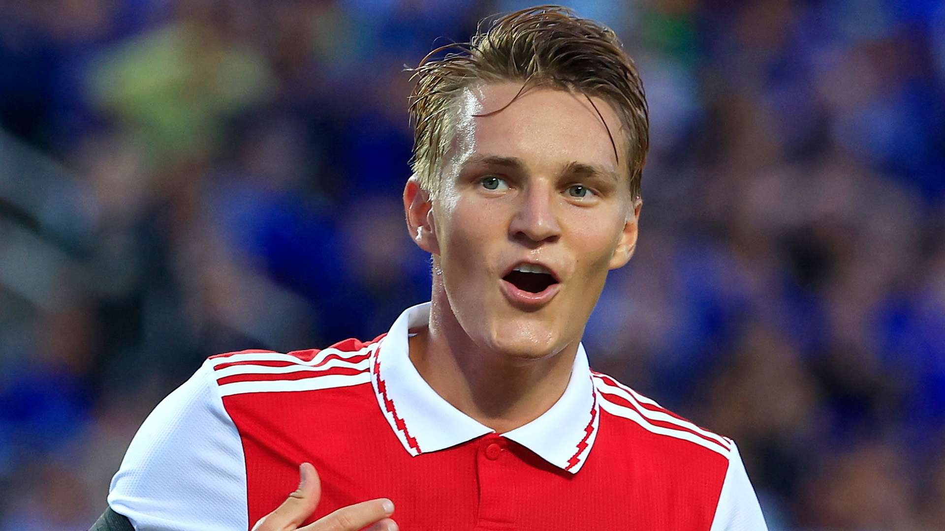 进攻体系更 进攻体系更